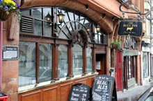 bull inn paisley
